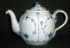 BG. blue tradition teapot.JPG (79473 byte)